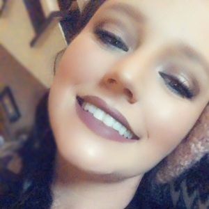 Meet your Posher, Lashea